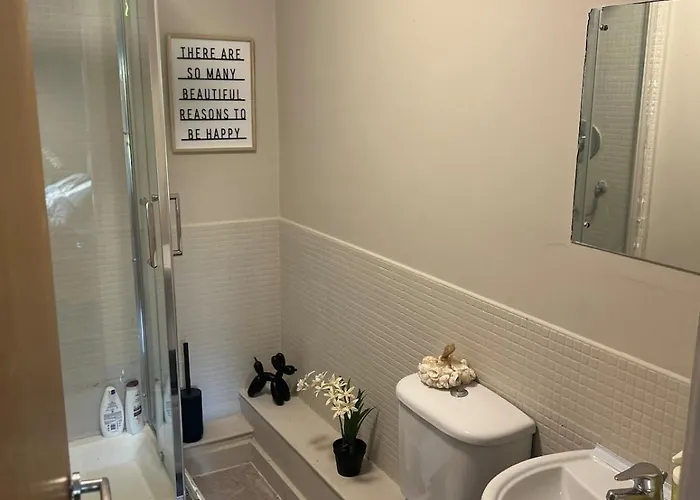 Apartamento Airport Entire House Dublin