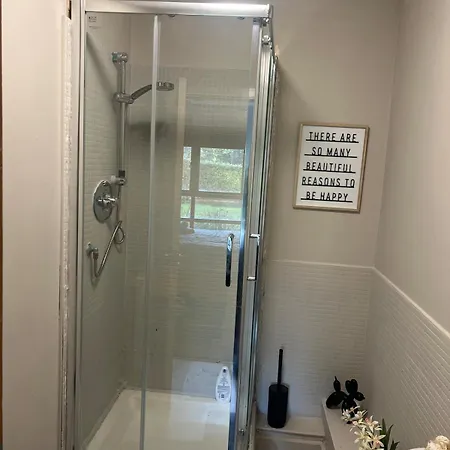 Airport Entire House Apartman Dublin