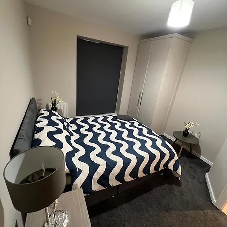 Airport Entire House *