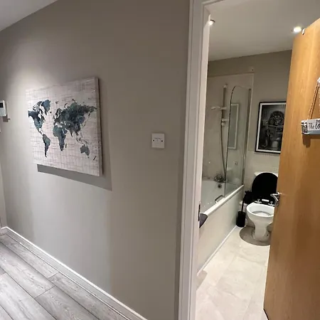Airport Entire House * Дублин