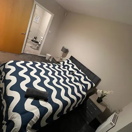 Airport Entire House *